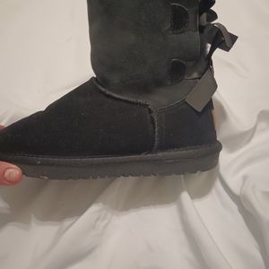 Ugg wanna be's will trade for Victoria secret items